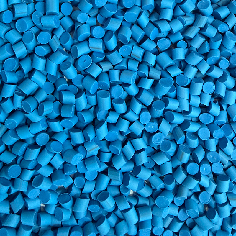 TPE burkolóanyag pellet 70°C, RoHS-kompatibilis